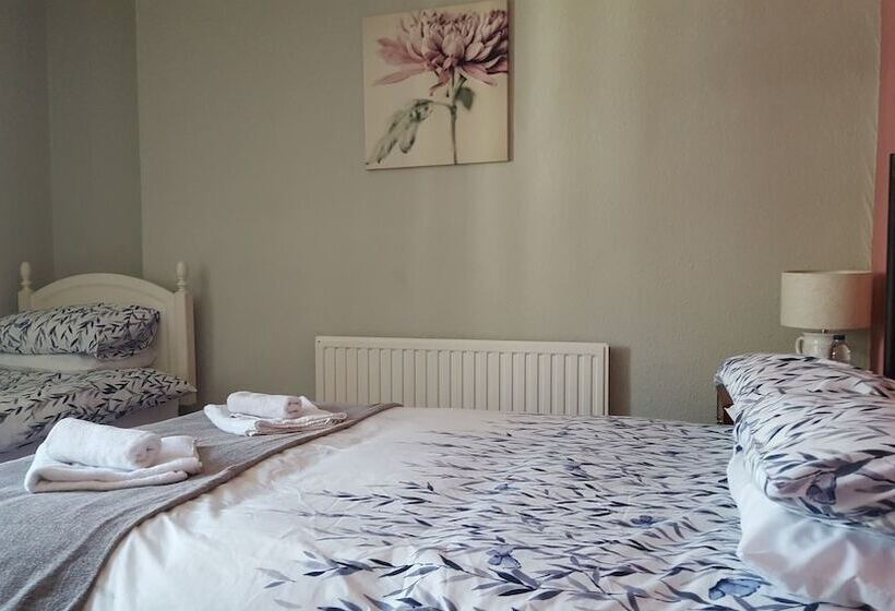 Habitació Triple Estàndard, The Bugle Inn