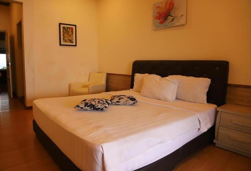 חדר דחוקס עם מיטת קינג, Kasih Sayang Hill Resort