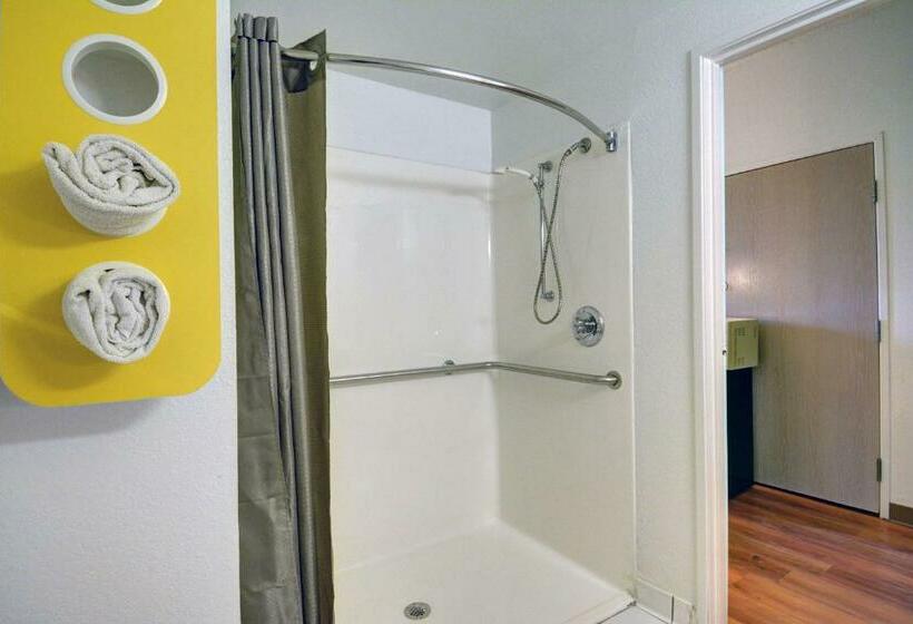 스탠다드 룸 킹사이즈 침대, Motel 6denison, Tx