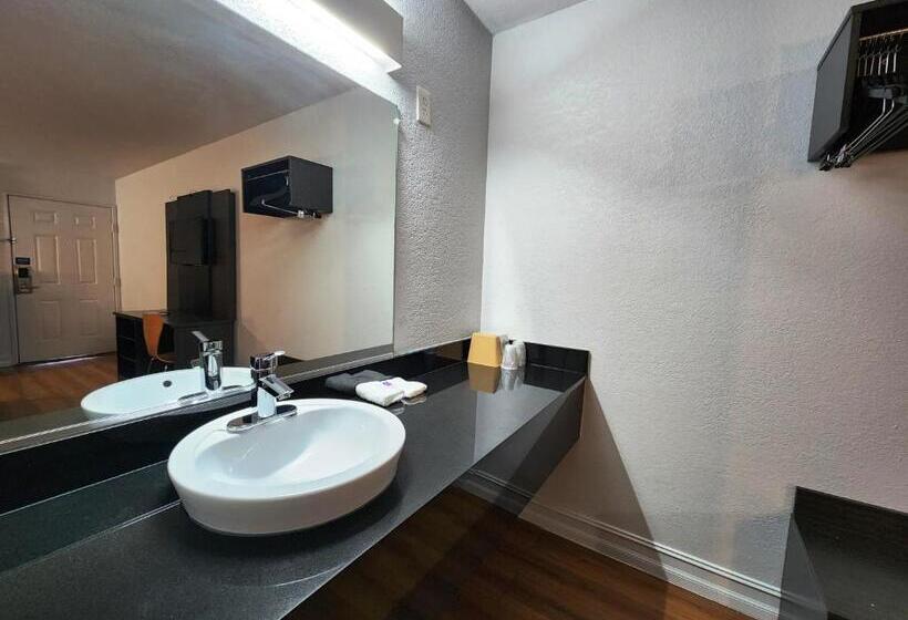 اتاق استاندارد با تخت بزرگ, Motel 6 North Little Rock, Ar Jfk Blvd