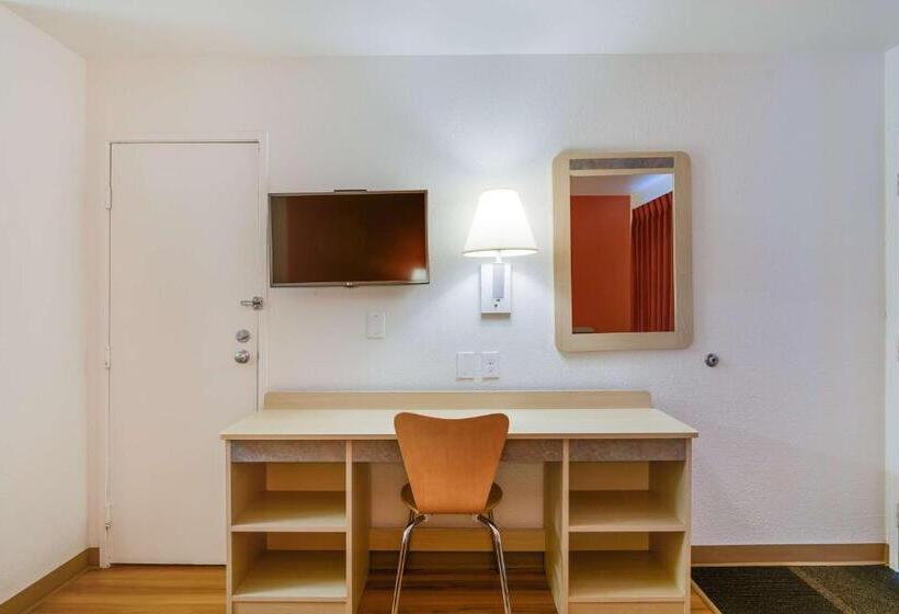 适合残疾人使用的标准间, Motel 6rolling Meadows, Il  Chicago Northwest