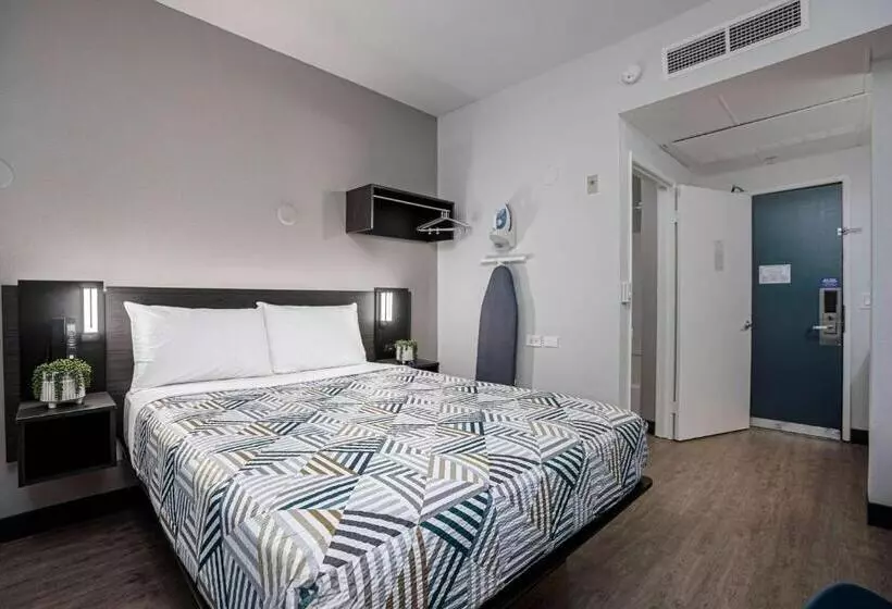 اتاق استاندارد برای معلولان, Motel 6 San Diego, Ca   Downtown