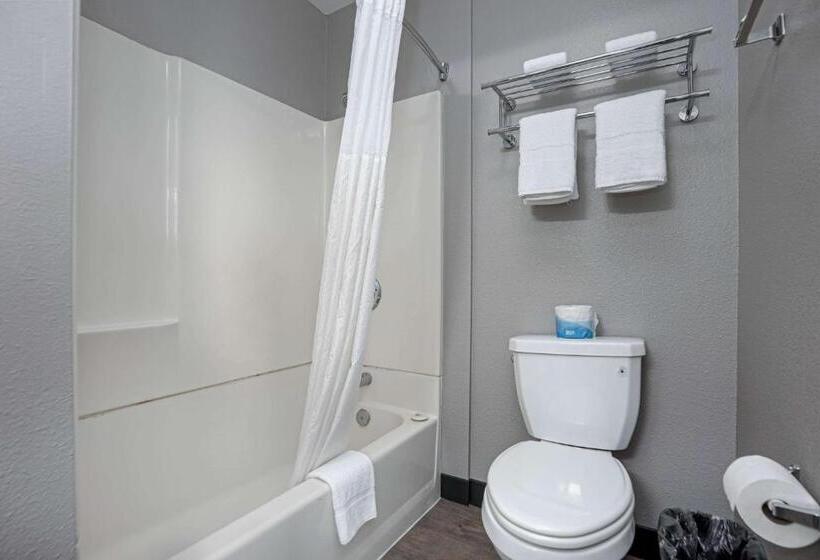 适合残疾人使用的标准间, Motel 6 San Diego, Ca Downtown