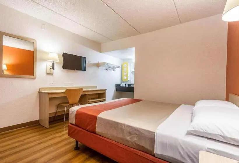 身障者適用スタンダードルーム, Motel 6 Tempe, Az Phoenix Airport Priest Dr