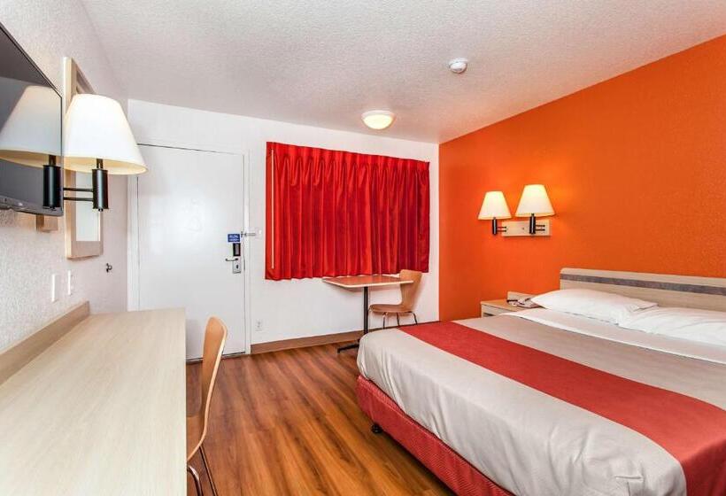 장애인을 위한 스탠다드 룸, Motel 6vacaville, Ca