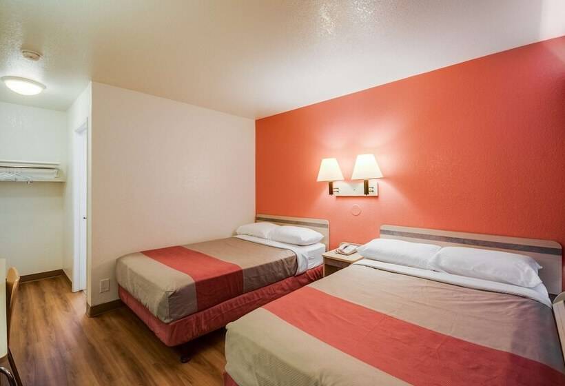 ２ダブルベッドのスタンダードルーム, Motel 6bellingham, Wa