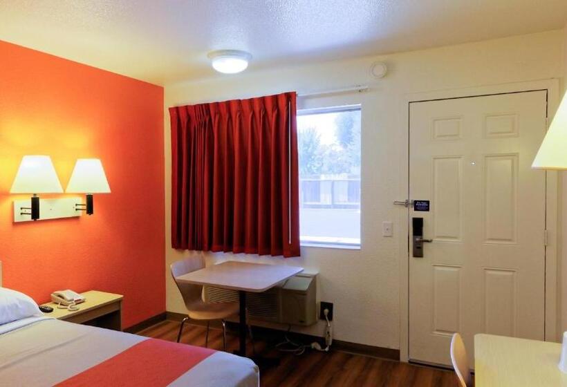 غرفة ديلوكس, Motel 6 Chico, Ca