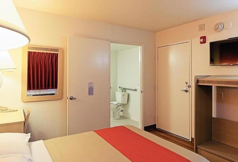 Quarto Deluxe, Motel 6 Chico, Ca