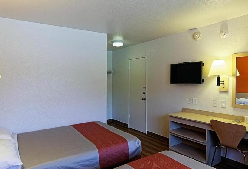 غرفة ديلوكس رباعية, Motel 6 Chico, Ca