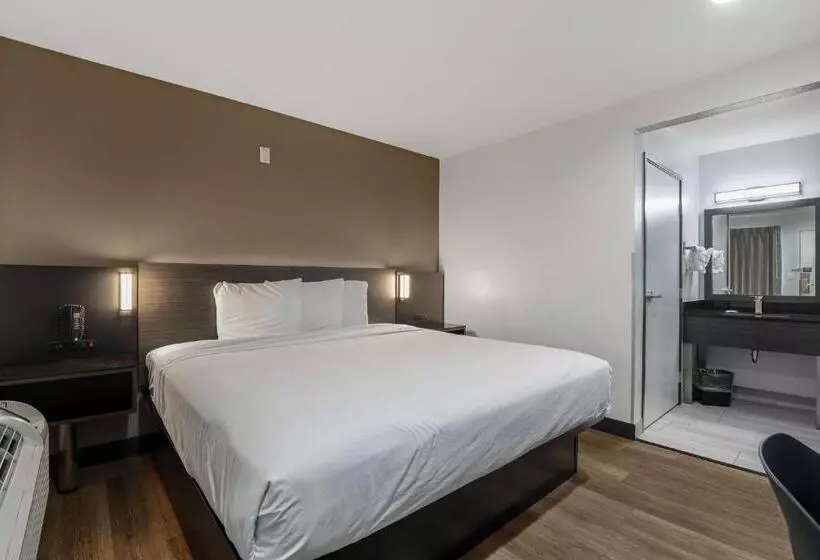 Standard Neljän Hengen Huone, Motel 6escondido, Ca
