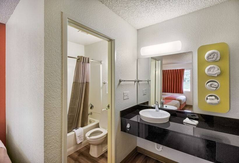 豪华房间, Motel 6 Everett, Wa South