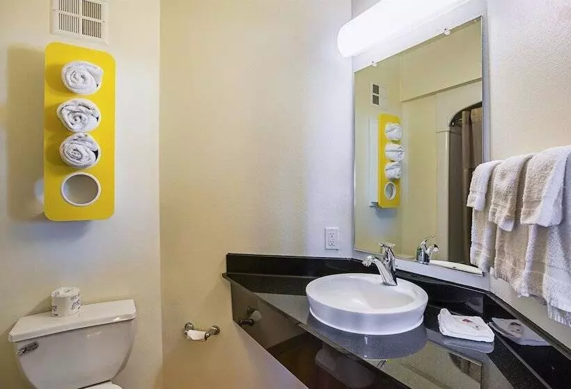 ２ダブルベッドのスタンダードルーム, Motel 6grand Island, Ne