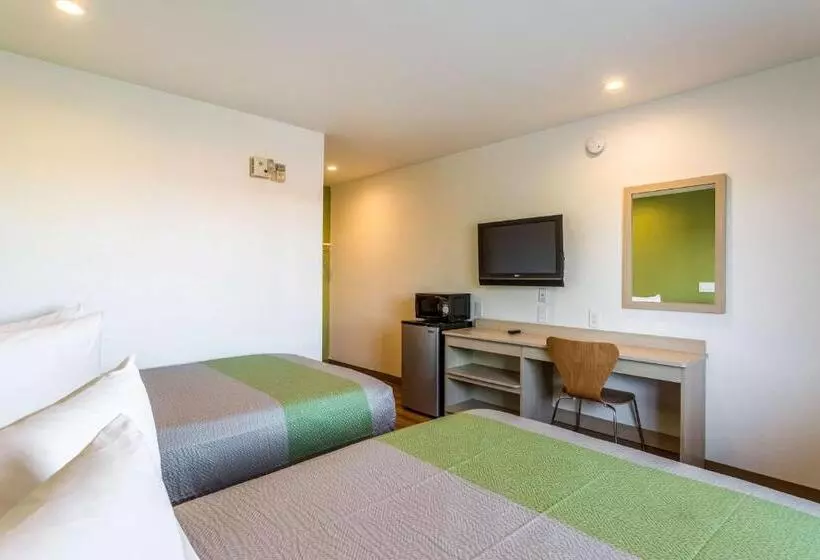 スタンダード４人部屋, Motel 6needles, Ca