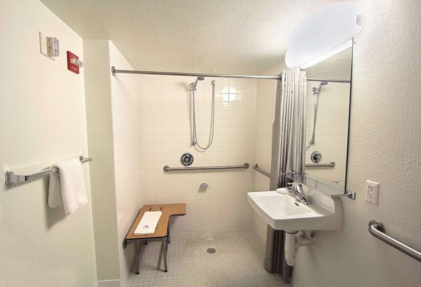 غرفة ديلوكس لذوى الاحتياجات الخاصة, Motel 6piscataway, Nj