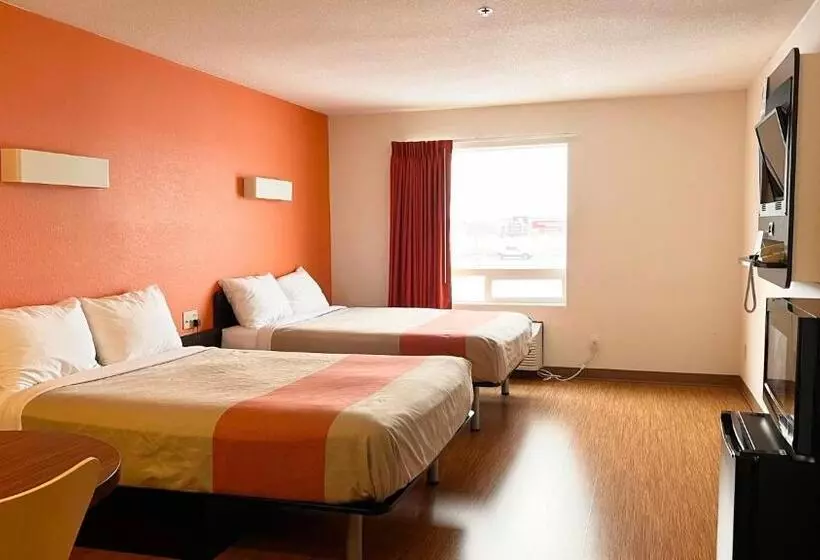 スタンダードルーム, Motel 6 Regina, Sk