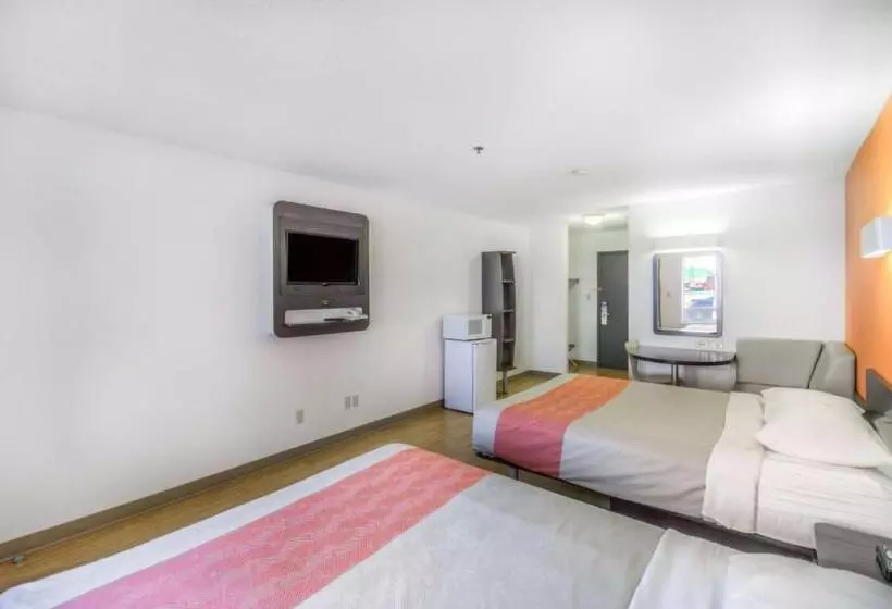 スタンダードルーム, Motel 6 Regina, Sk