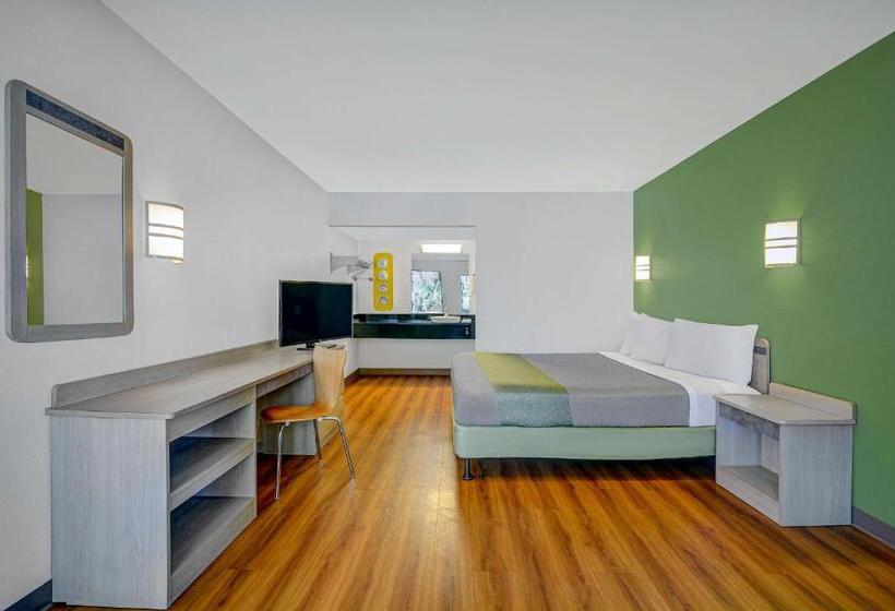 غرفة قياسية سرير كينج, Motel 6tallahassee, Fl  Downtown