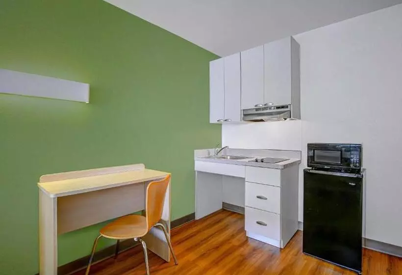 身障者適用スタンダードルーム, Motel 6tallahassee, Fl Downtown
