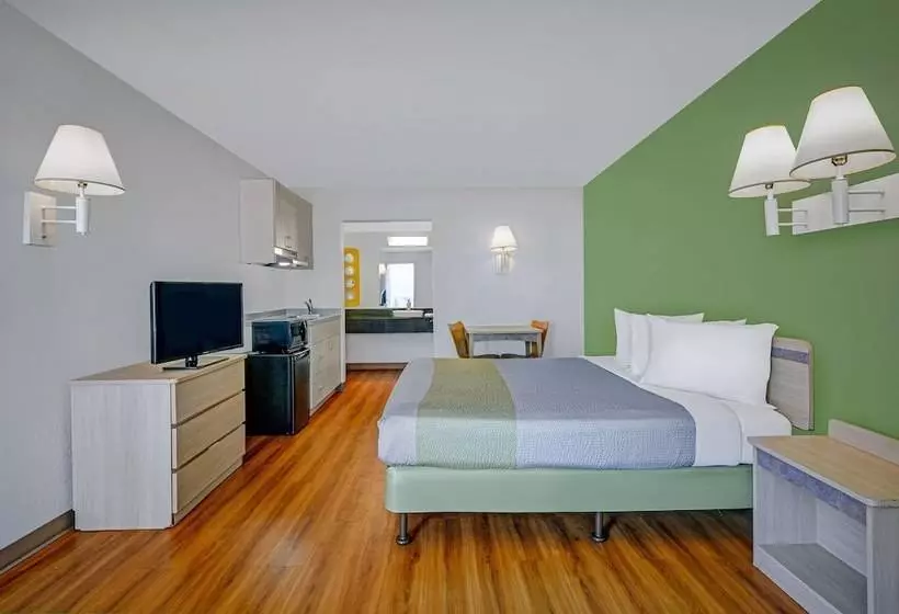 デラックスルーム, Motel 6tallahassee, Fl Downtown