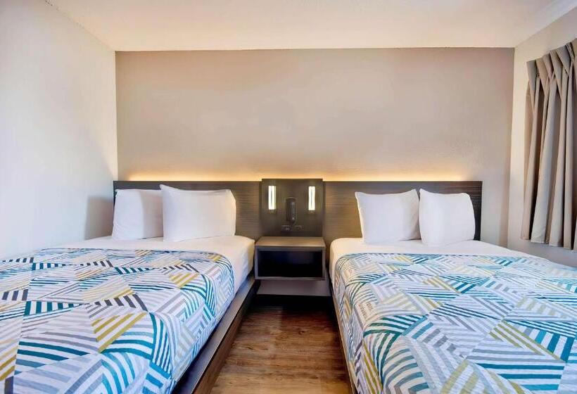 4인용 스탠다드 룸, Motel 6vallejo, Ca  Six Flags West