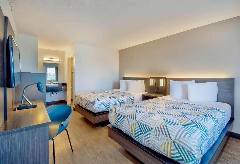 4인용 스탠다드 룸, Motel 6vallejo, Ca  Six Flags West