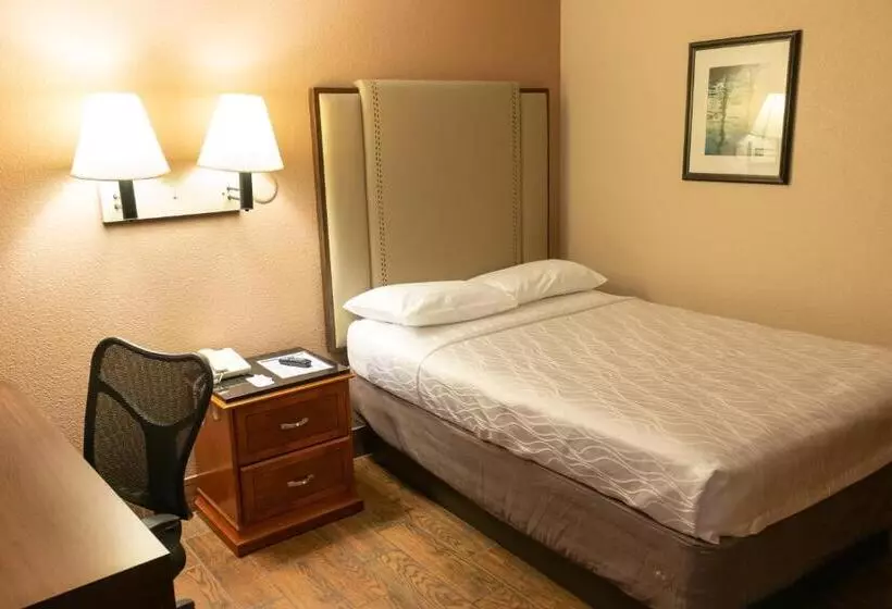 ダブルベッドスタンダードルーム, Budgetel Inn & Suites
