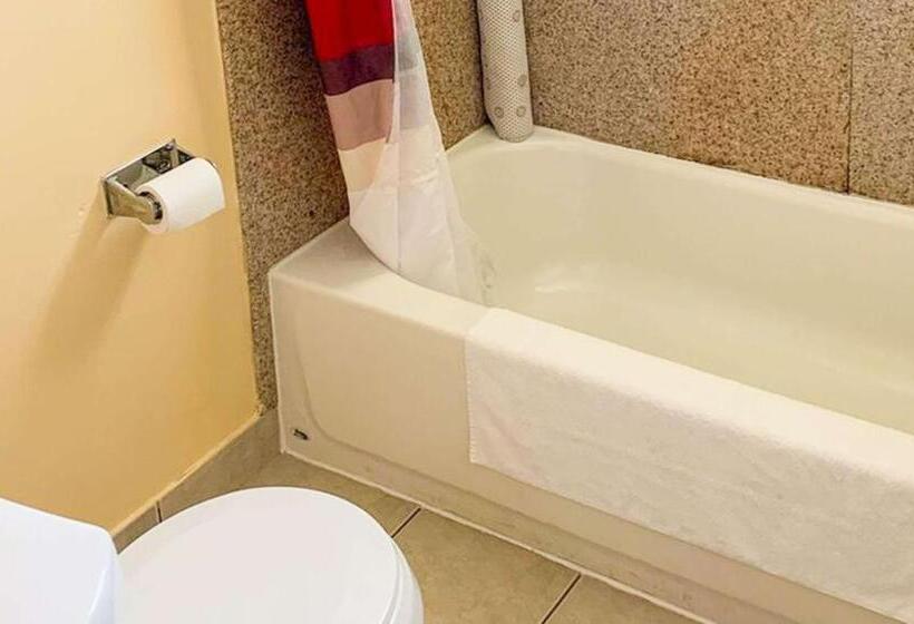 غرفه قياسيه سريرين مزدوجين, Relax Inn Bloomsburg
