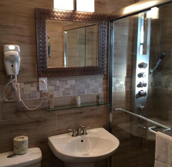 デラックスルーム, Olux Hotel Motel Suites