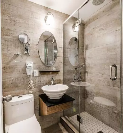 スーペリアールーム, Olux Hotel Motel Suites