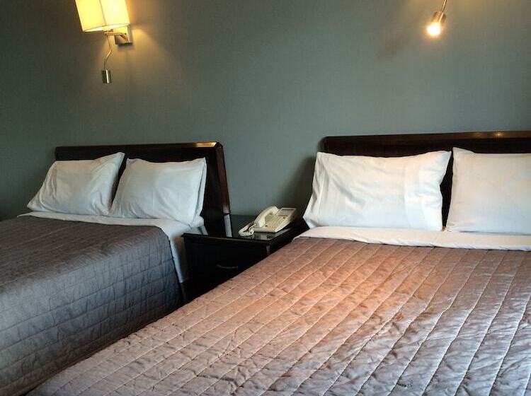 חדר סטנדרט שתי מיטות זוגיות, Olux Hotel Motel Suites