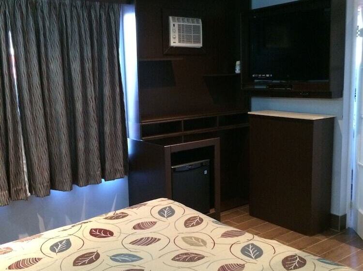 חדק דלוקס עם ג'קוזי, Olux Hotel Motel Suites