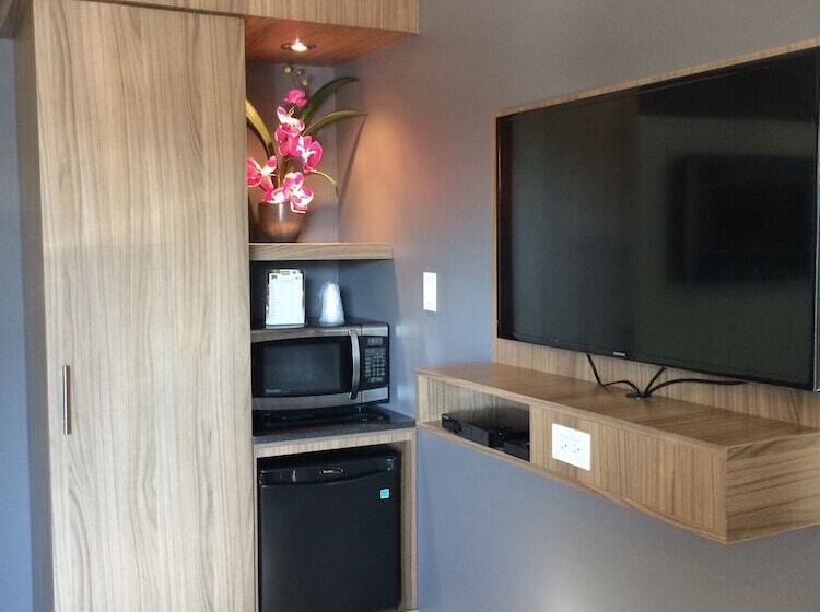 スーペリアールーム, Olux Hotel Motel Suites