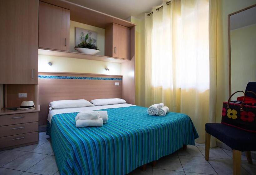 带2个卧室的公寓, Residence Riviera Calabra