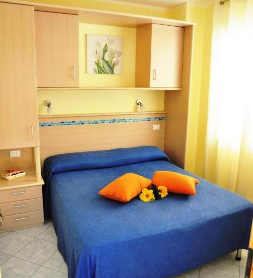 带2个卧室的公寓, Residence Riviera Calabra