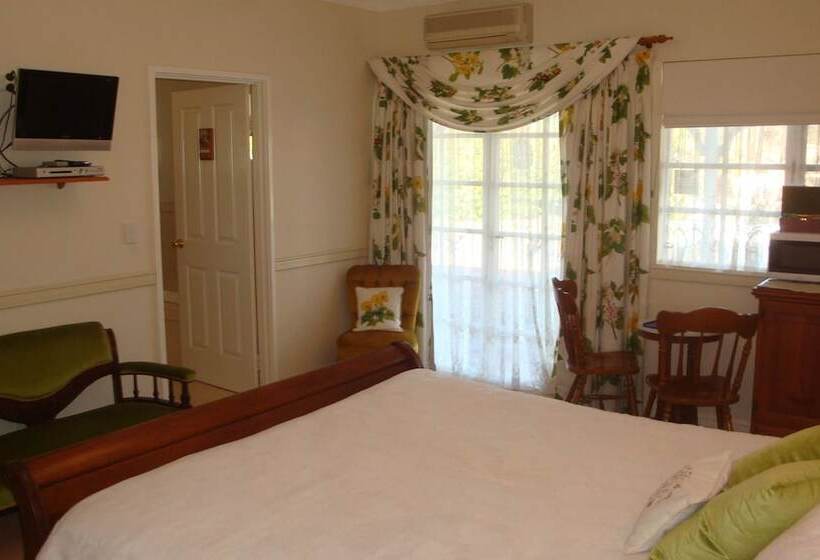 סוויטה, Lanterns Retreats