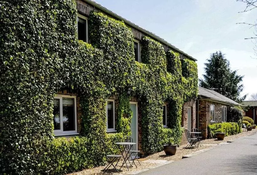 キャビン, The Poplars Rooms & Cottages