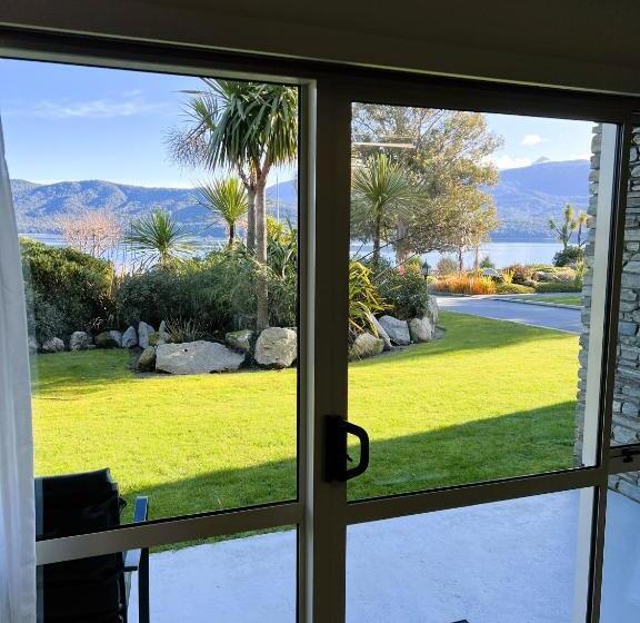 1 Bedroom Apartment Lake View, Fiordland Lakeview Motel And Apartments