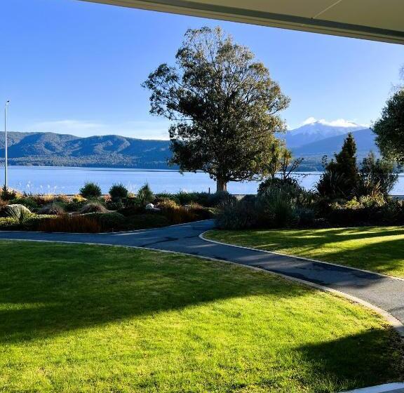 استودیوی لوکس, Fiordland Lakeview Motel And Apartments