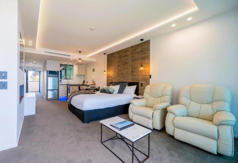 استودیوی پریمیوم, Fiordland Lakeview Motel And Apartments