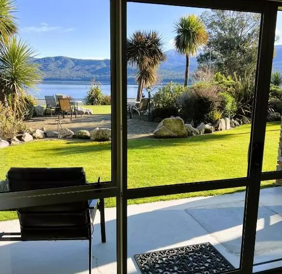1 Bedroom Apartment Lake View, Fiordland Lakeview Motel And Apartments