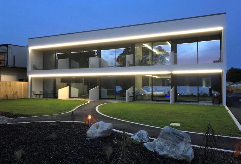 استودیوی لوکس, Fiordland Lakeview Motel And Apartments