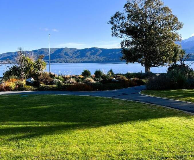 استودیوی لوکس, Fiordland Lakeview Motel And Apartments