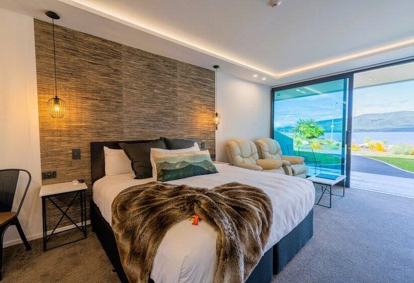 استودیوی پریمیوم, Fiordland Lakeview Motel And Apartments