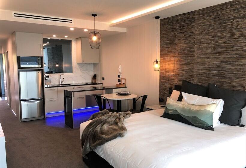 استودیوی پریمیوم, Fiordland Lakeview Motel And Apartments