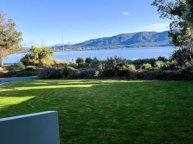 استودیوی لوکس, Fiordland Lakeview Motel And Apartments