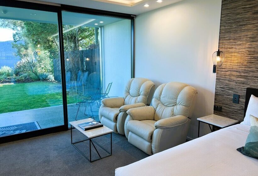 استودیوی لوکس, Fiordland Lakeview Motel And Apartments