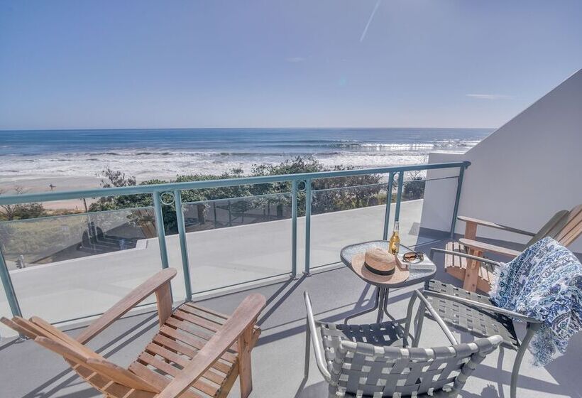 带1个卧室的顶楼公寓, Grand Palais Boolarong Beachside Apartments