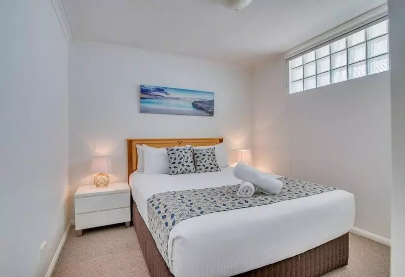 １ベッドルームペントハウスアパート, Grand Palais Boolarong Beachside Apartments