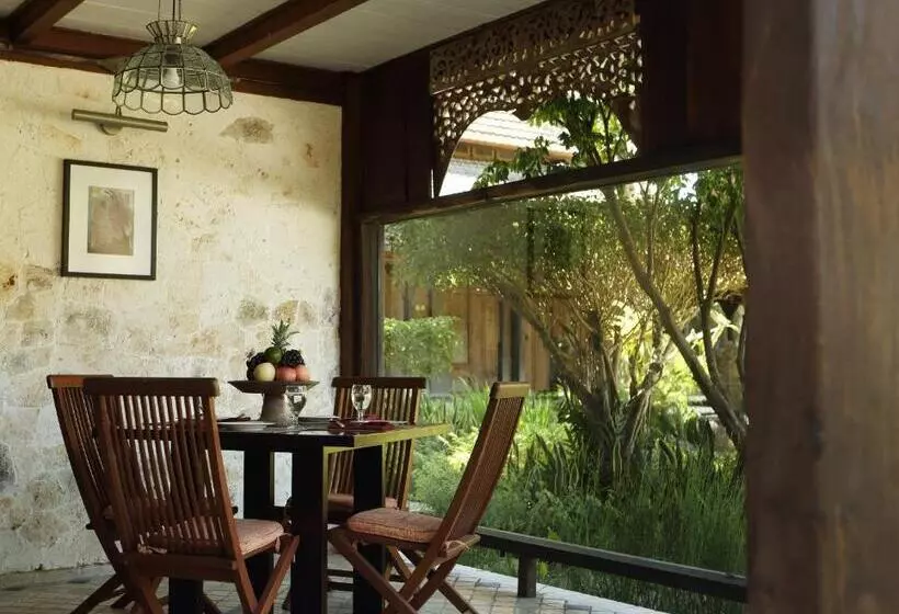 ツーベッドルーム　ヴィラ, Alindra Villas & Spa