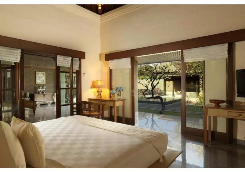 ツーベッドルーム　ヴィラ, Alindra Villas & Spa